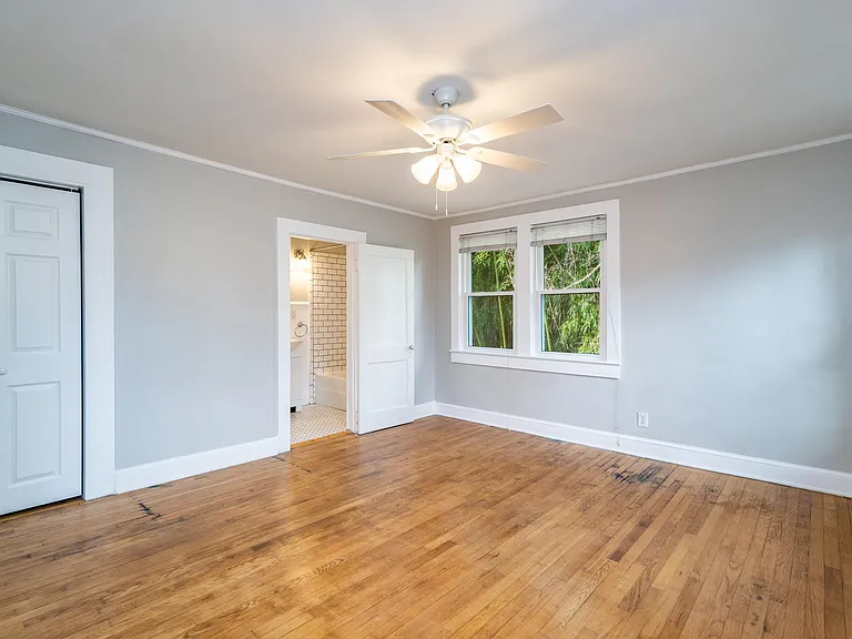 24 Robindale Ave #3 — Photo 11
