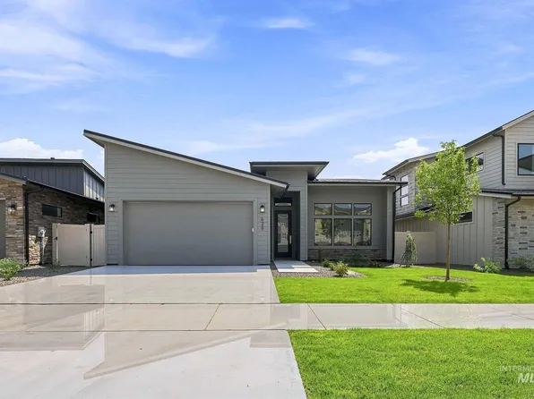 629 W Wrangler St, Meridian, ID 83646