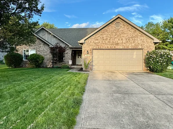 333 Elmscourt Cir, Greenwood, IN 46142