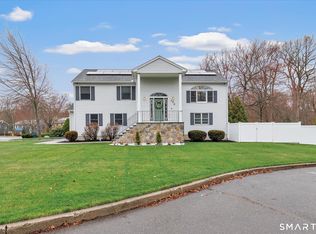 120 Nicole Drive, Milford, CT 06460