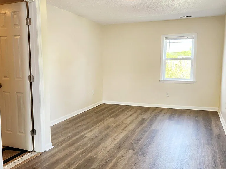 336 Hamilton Ave #B — Photo 15