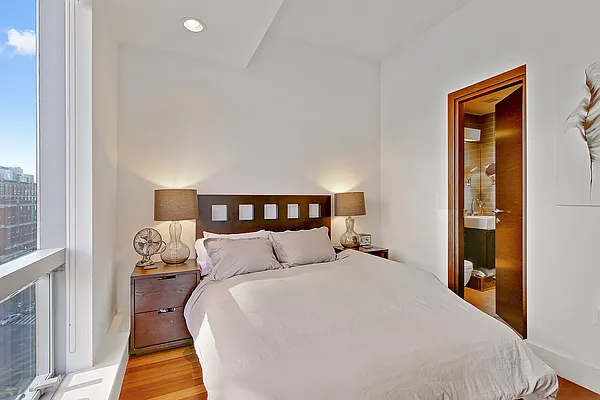 Rented by Compass | media 35