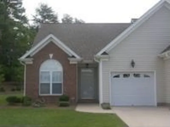 6612 Clemmons Ct, Clemmons, NC 27012