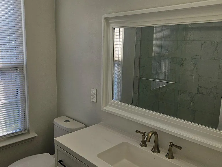 2346 Hazelwood Ct — Photo 19