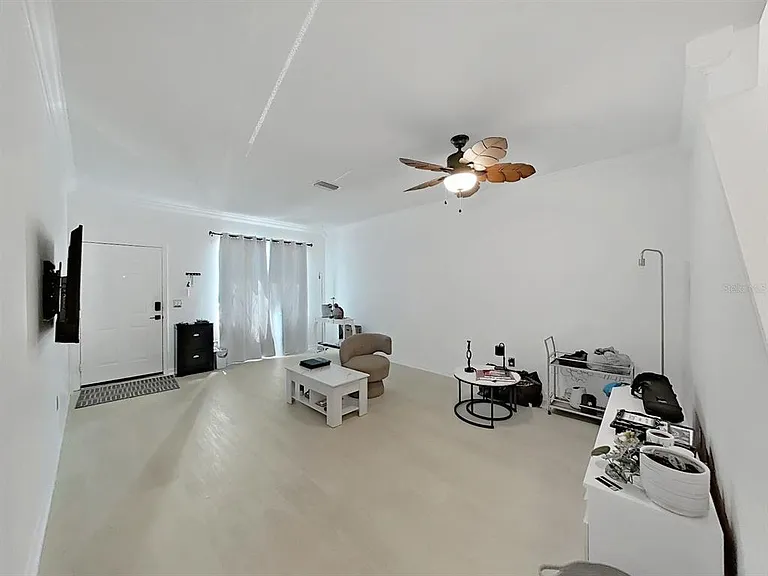 18126 Paradise Point Dr — Photo 6