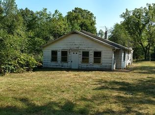 3820 Indian Spring Rd, Green Bay, VA 23942