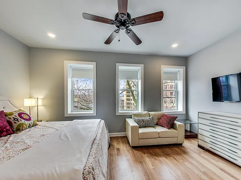 5117 S Kenwood Ave #103 — Photo 20
