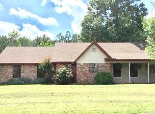 19 Timber Ridge Dr, Atlanta, TX 75551