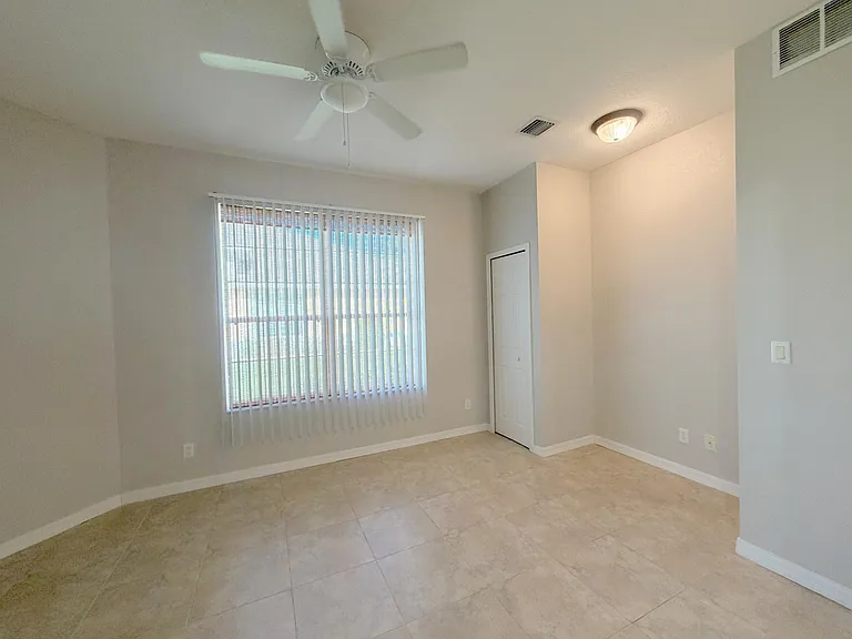 434 N Tangerine Sq SW — Photo 10