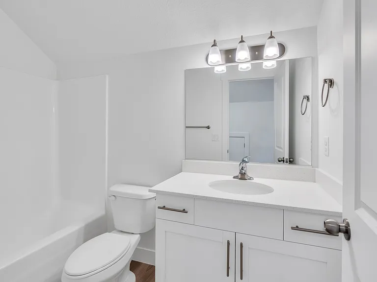1287 E 920 N #1 — Photo 9