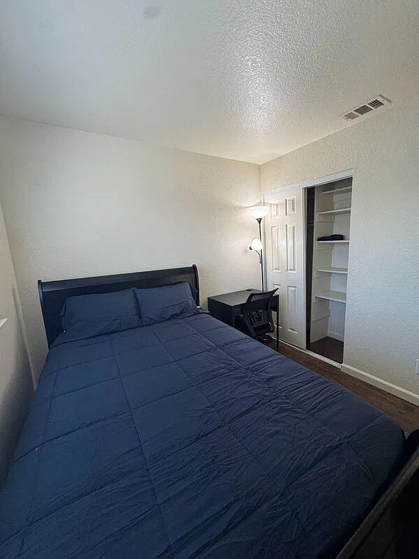 4304 Calcutta Way — Photo 1