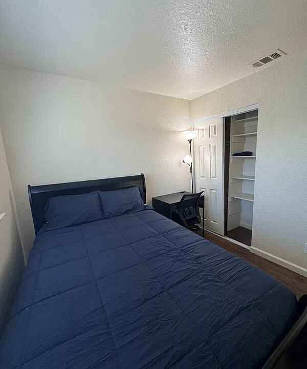 4304 Calcutta Way #3