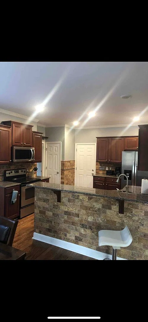 Large 4 br, 2.5 bath home in Rock Hill — Photo 2