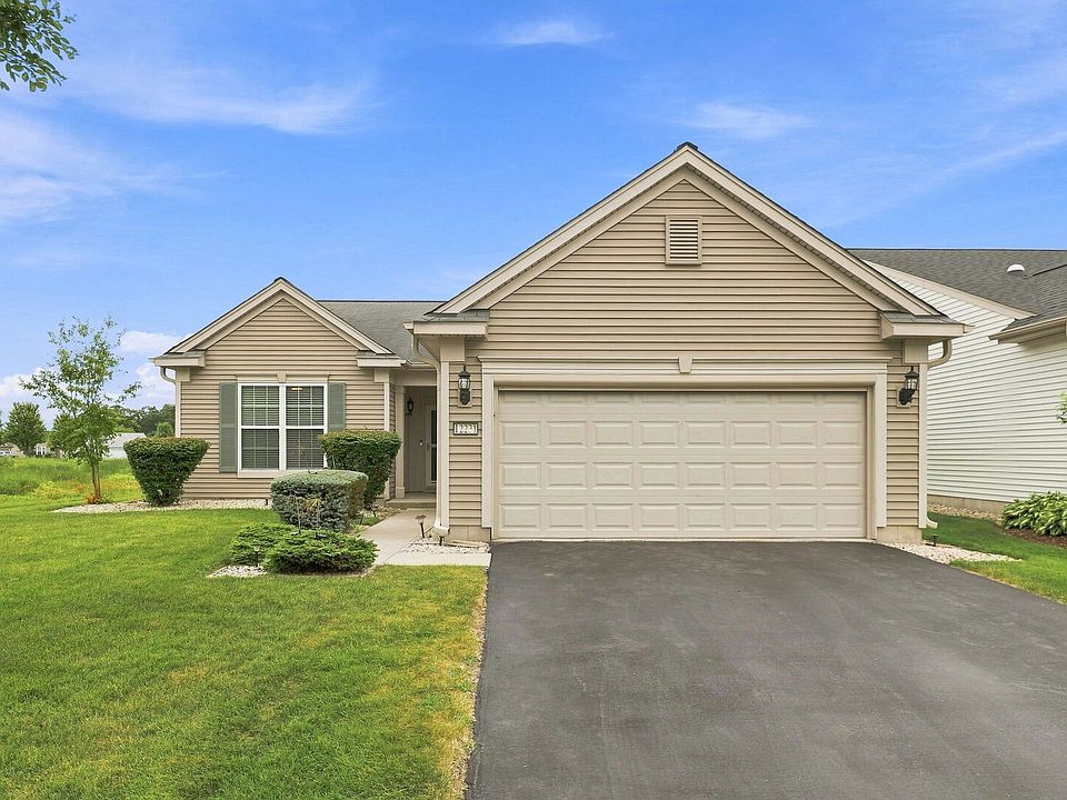 1st image of 12231 Russet Ln