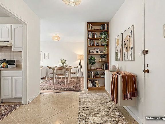 3rd image of 175 Willoughby St APT 7N