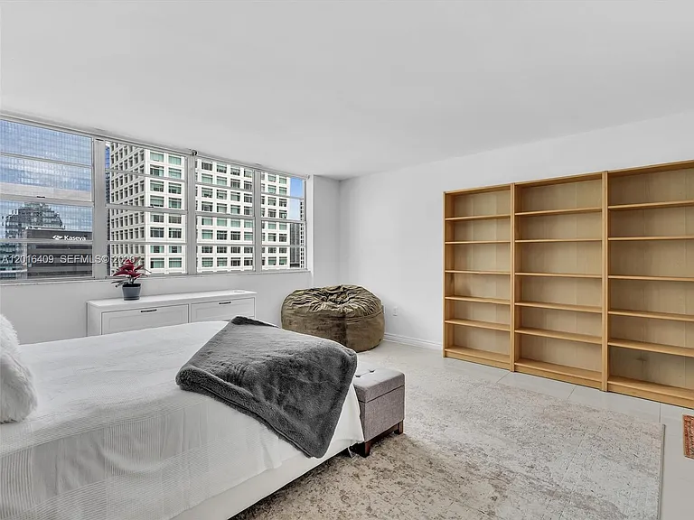 825 Brickell Bay Dr #2048 — Photo 20