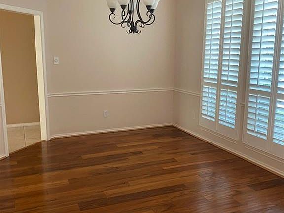 4th image of 12531 Silverglen Estates Dr