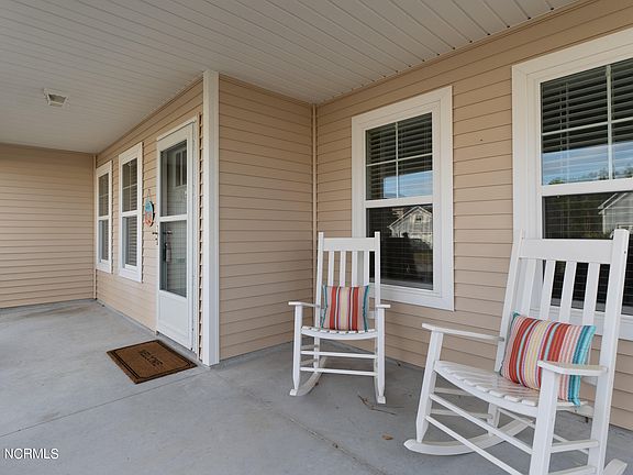 5th image of 4222 Cherry Laurel Drive SE