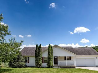 125 Karla Ln, La Follette, TN 37766