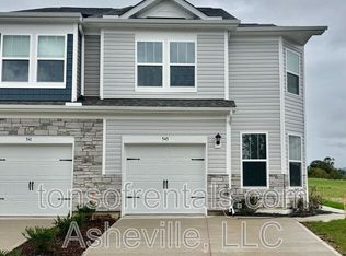 545 Wheatfield Rd, Fletcher, NC 28732