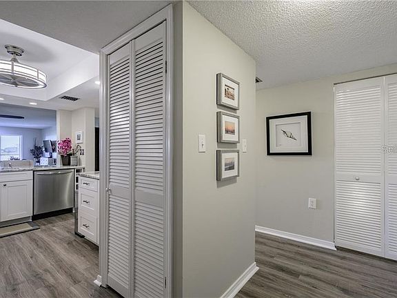3rd image of 90 S Highland Ave APT 323