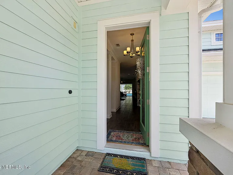 45 Tamarac Ave — Photo 5