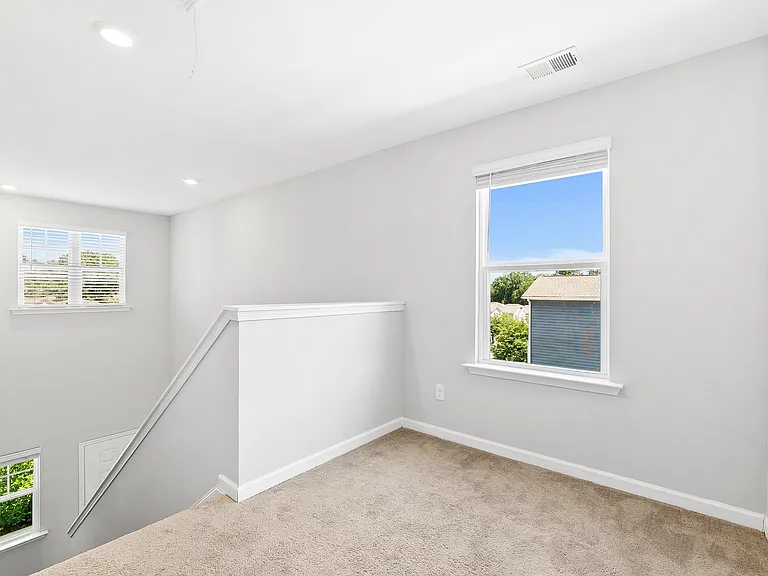 44 Wynn Way — Photo 17