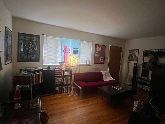 3rd image of 7104 Plateau Ave #7106