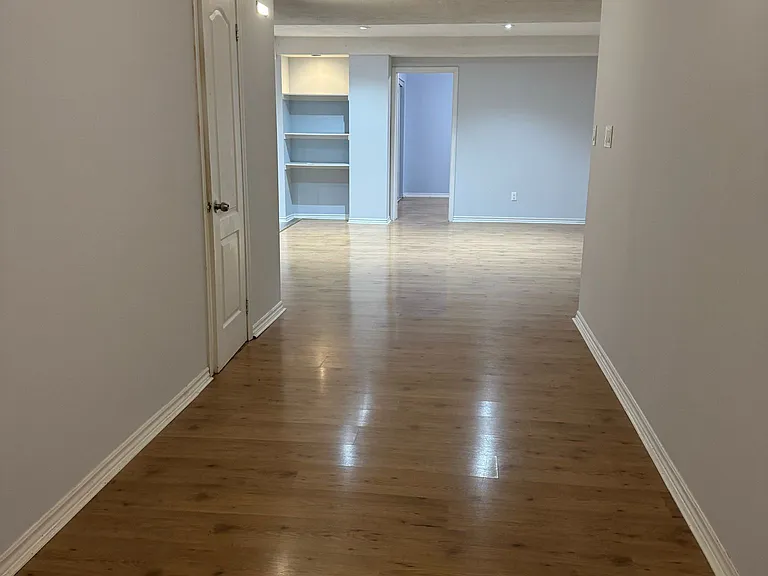 7225 Dime Cres #BASEMENT — Photo 6