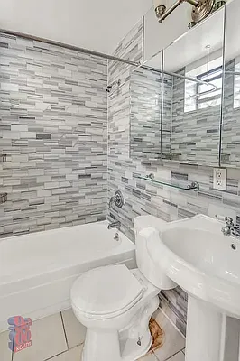 Rented by REAL New York | media 4