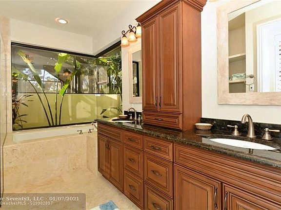 4th image of 840 Magellan Dr