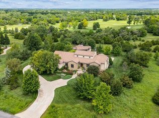 1302 E Bluestem Ct, Andover, KS 67002