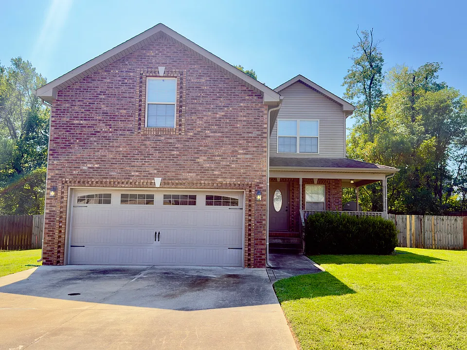 1971 General Neyland Dr