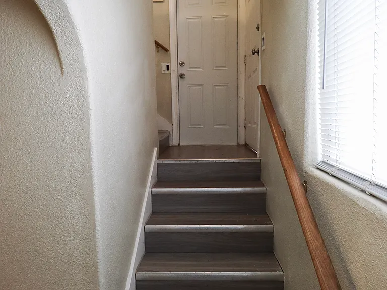 2759 Leisure Dr — Photo 17