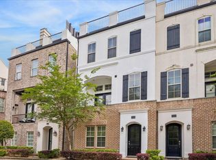 2048 Fannin Sta S, Houston, TX 77045