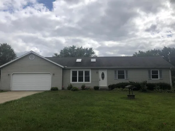 24320 Lynn Dr, Elkhart, IN 46517