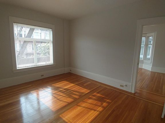 4th image of 1065 Bush St #511