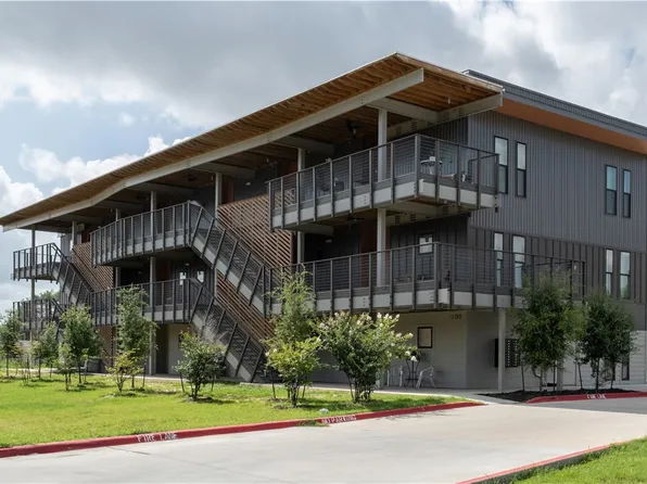 101 W 33rd St #202, Bryan, TX 77803