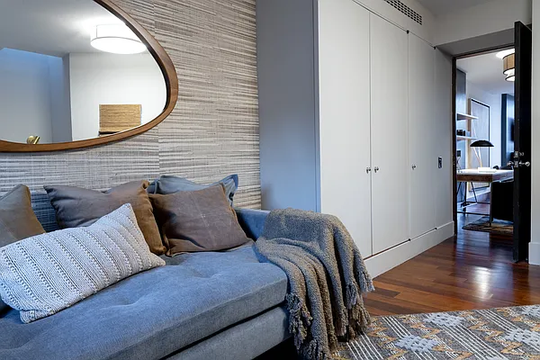 Rented by Finest Furnished LLC | media 137