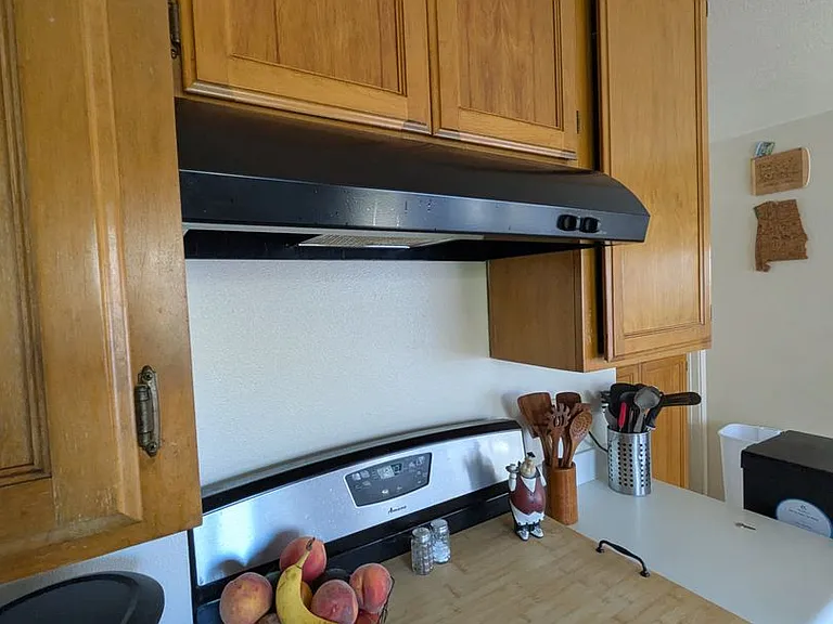 610 Union Ave — Photo 4