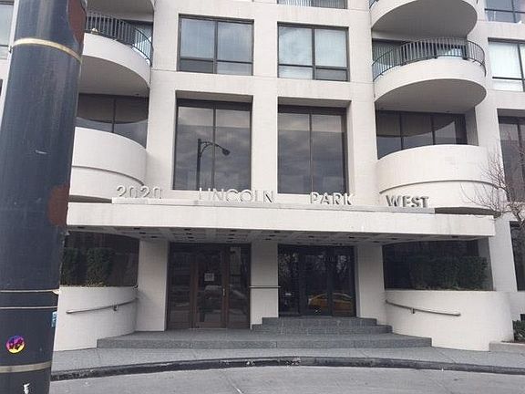 2nd image of 2020 N Lincoln Park W APT 27A