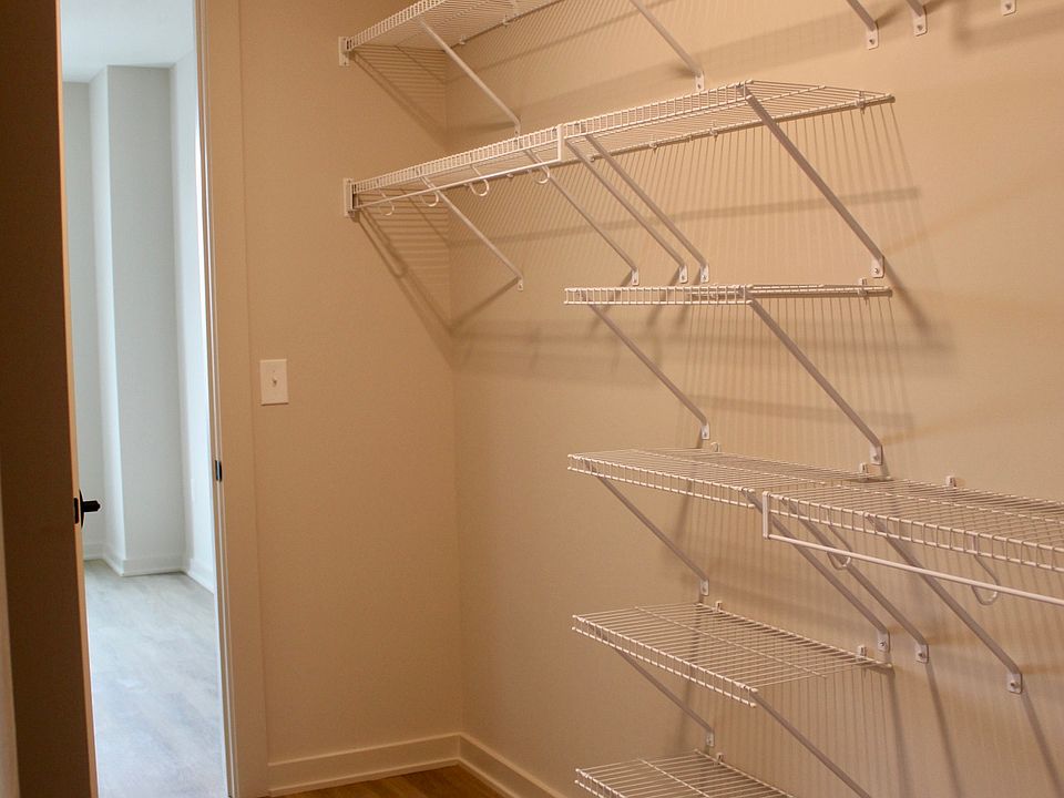 1st image of 1108 Castle St #211