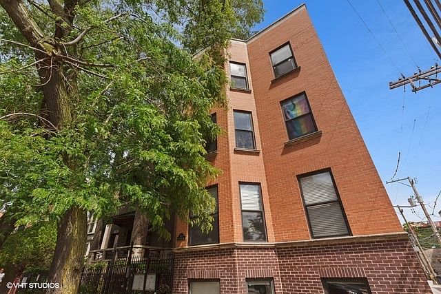 1st image of 814 W Aldine Ave APT 3S