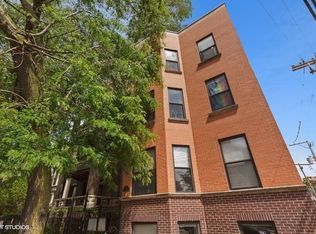 814 W Aldine Ave APT 3S, Chicago, IL 60657