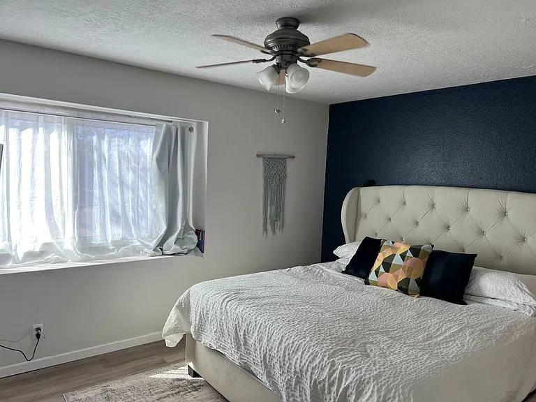 4515 Zirconia Dr NE — Photo 15