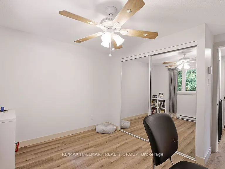 67 Grady Cres — Photo 29