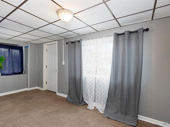 3rd image of 73 Parkridge Ave