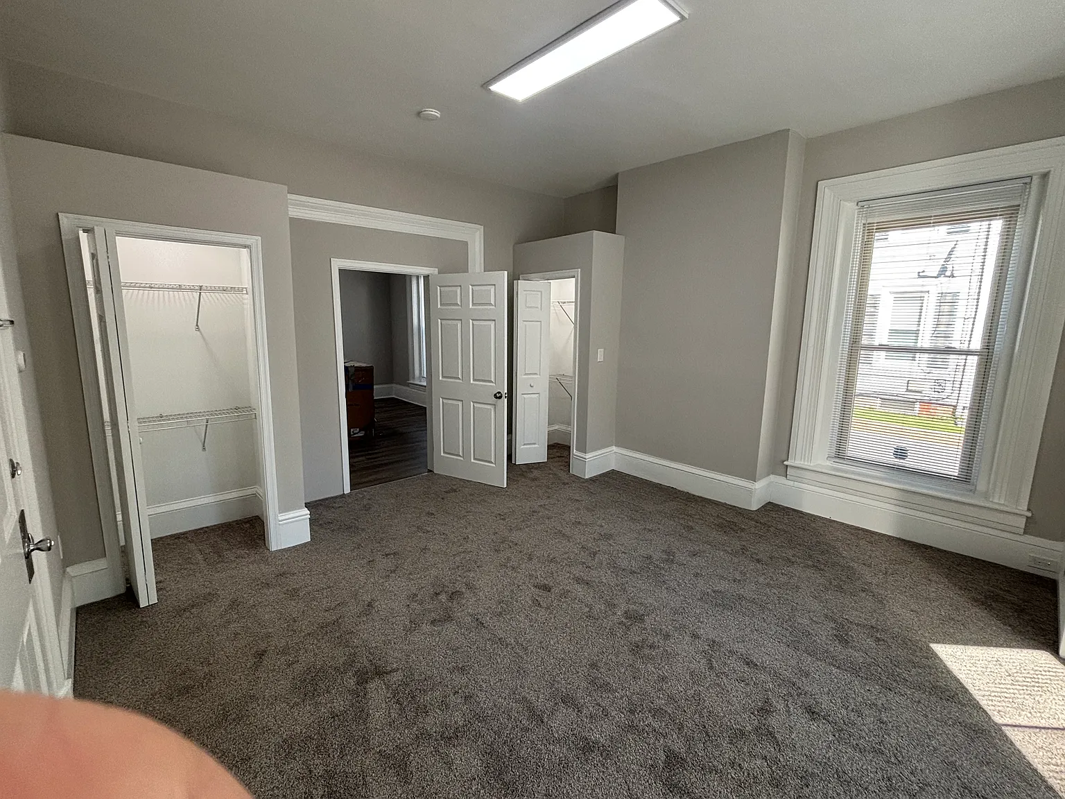 3 bed, 1335 sqft, $2,100 — Photo 3