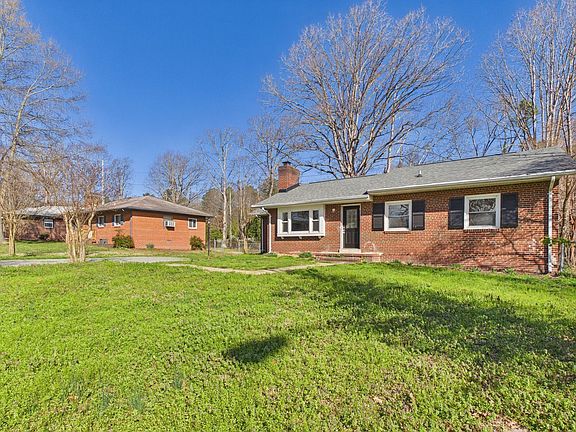 3rd image of 6534 Worthington Rd