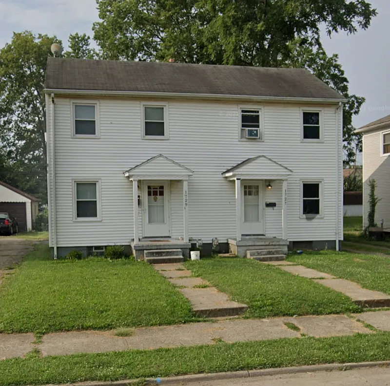 1729 Mound St — Photo 1